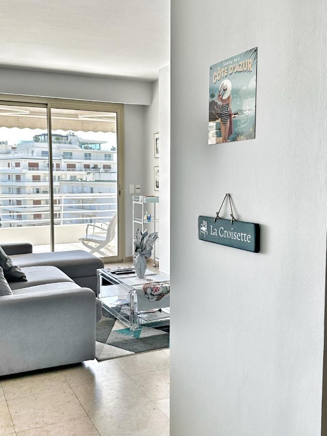 Palm Beach- Free Wifi- Parking- Sea View Apartment Cannes Luaran gambar